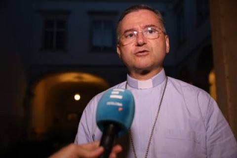 Igreja/Portugal: «Não defendo uma sociedade balizada entre uma pílula do dia seguinte e uma pílula do último dia» – D. Américo Aguiar